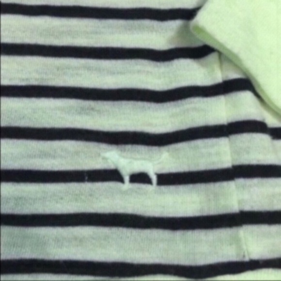 Victoria's Secret Green Striped Long Sleeve - Picture 2 of 8